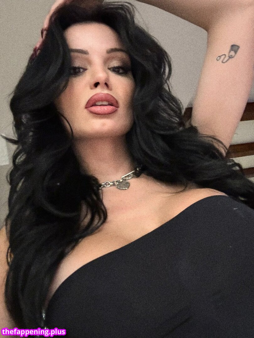 WWE's Paige  / WWE's Paige / Saraya Bevis / saraya Nacktes OnlyFans Foto #34