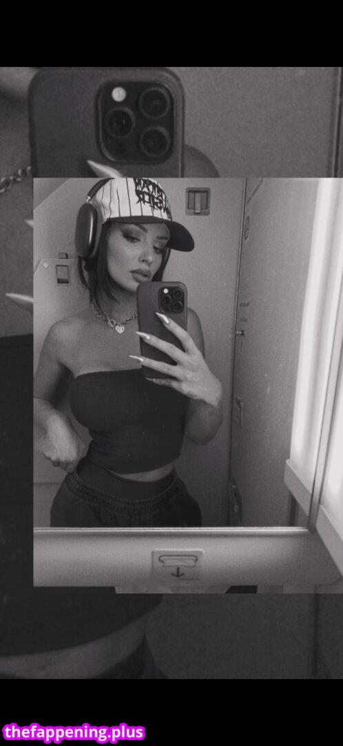 WWE's Paige  / WWE's Paige / Saraya Bevis / saraya Naakte OnlyFans Foto #43