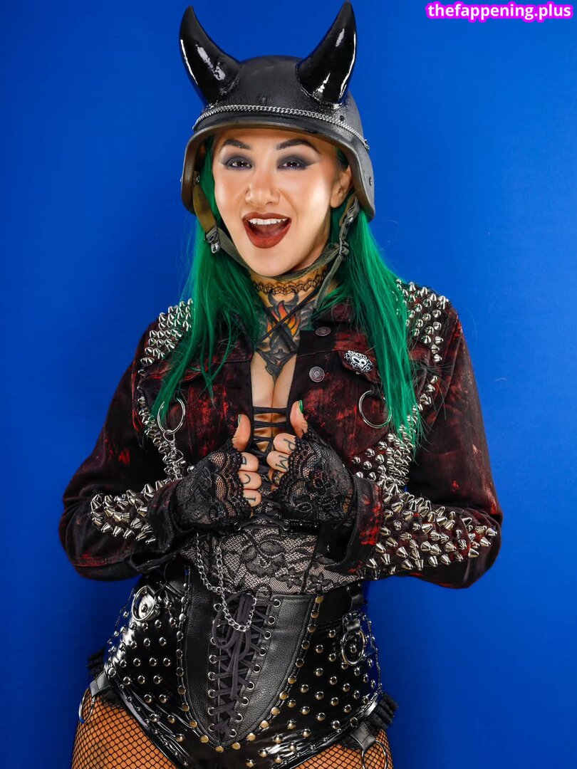 Shotzi Blackheart / ShotziWWE / WWE Shotzi Foto OnlyFans Desnuda #368