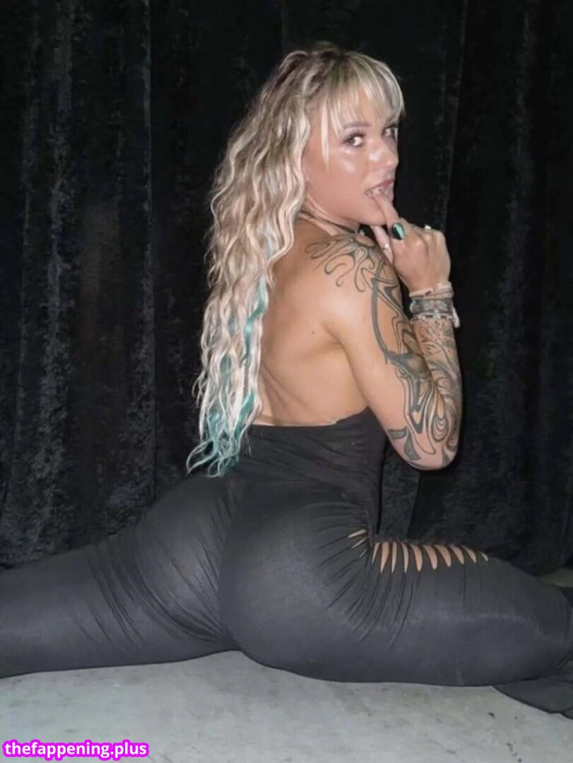 SolRucaWWE / Wwe Sol Ruca / https: / solrvca Foto OnlyFans Nuda #42