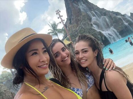 Full leaked Wwe xia li private photo