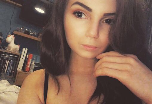 Full leaked X amylouise x private onlyfans photo