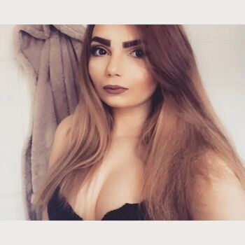 Full leaked X amylouise x private onlyfans photo