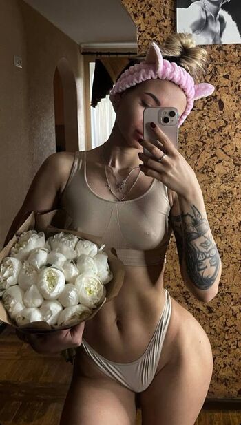 Full leaked X tina private onlyfans photo