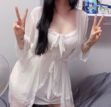 Full leaked Xayanari private photo