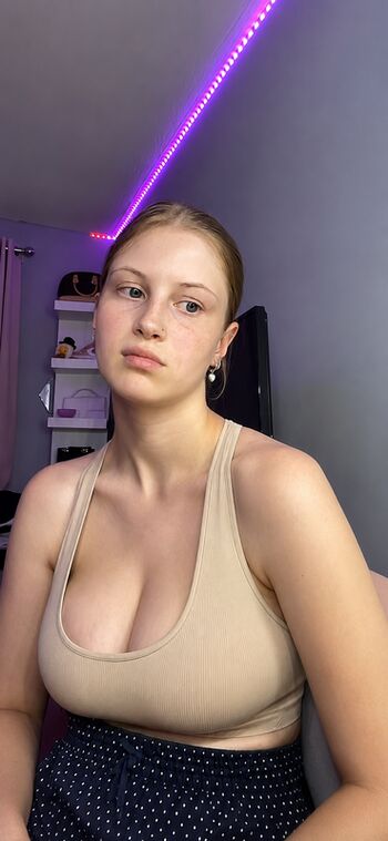 Full leaked Xbellarse private photo