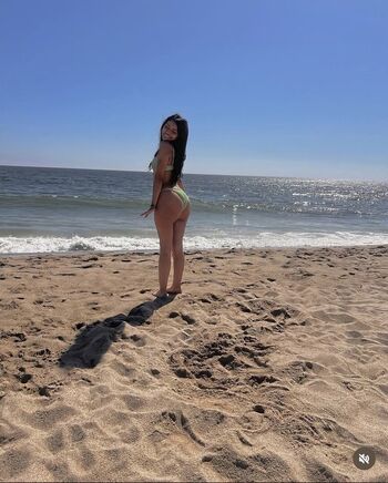 Full leaked Xclusivemelll private onlyfans photo