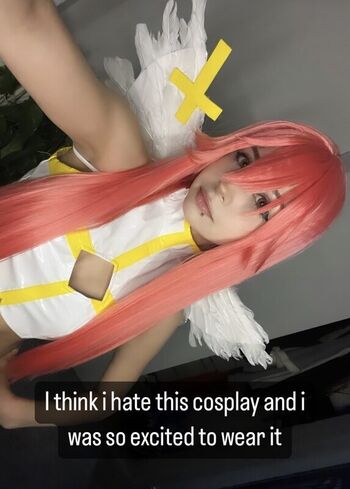Full leaked Xenluvsmiku page private photo