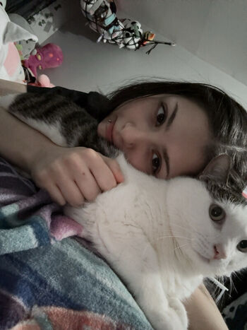 Full leaked Xenluvsmiku private photo