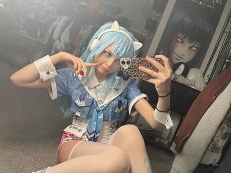 Full leaked Xenluvsmiku private photo