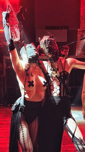 Full leaked Xfrozi private onlyfans photo