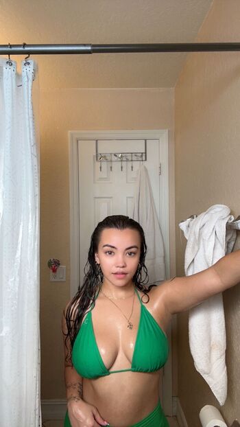 Full leaked Xgreyax private onlyfans photo