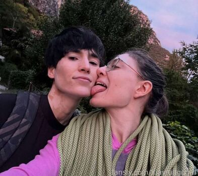 Full leaked Xia private onlyfans photo