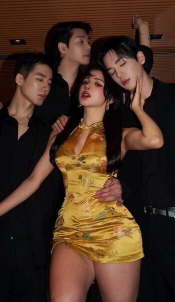 Full leaked Xialan private photo