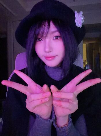 Full leaked Xiaogualu private onlyfans photo