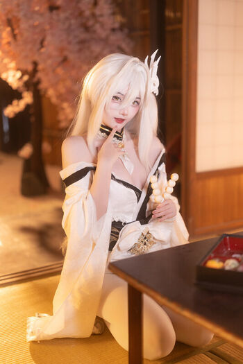 Full leaked Xiaoyukiko page private photo