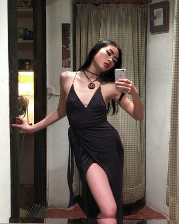 Full leaked Xin yu private photo