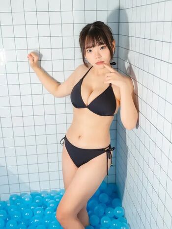 Full leaked Xinchen private photo