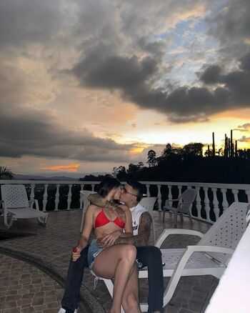 Full leaked Xiomaraechavarria page private onlyfans photo