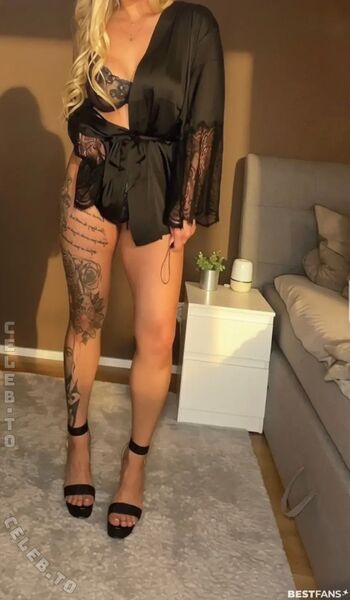 Full leaked Xlaura private photo