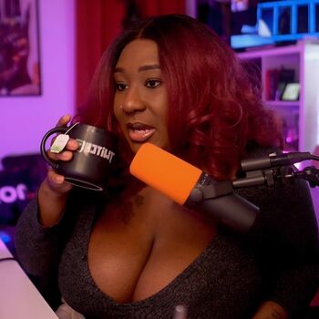 Full leaked Xmiramira private onlyfans photo