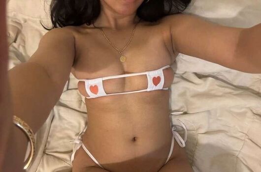 Full leaked Xobunniie private onlyfans photo