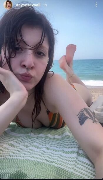 Full leaked Xokittn private photo