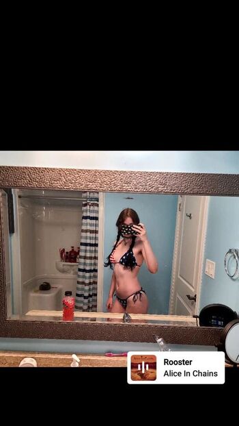 Full leaked Xombunni private onlyfans photo