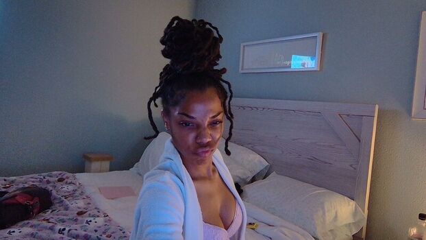 Full leaked Xoxo from lia private photo