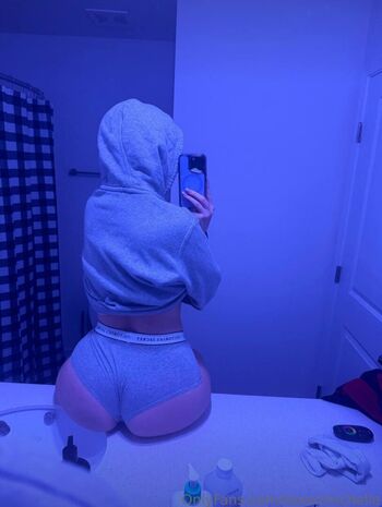 Full leaked Xoxocmichelle private photo