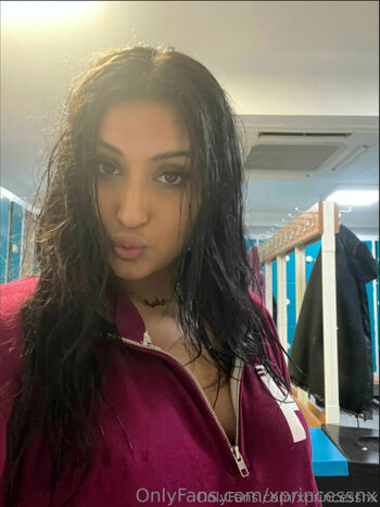 Full leaked Xprincessnx private photo