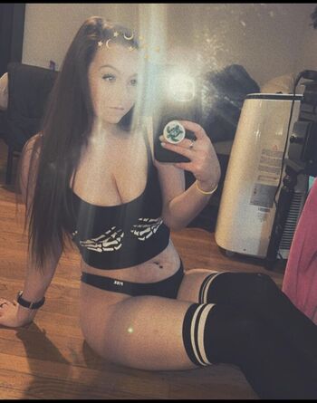 Full leaked Xqueenkendrax private photo