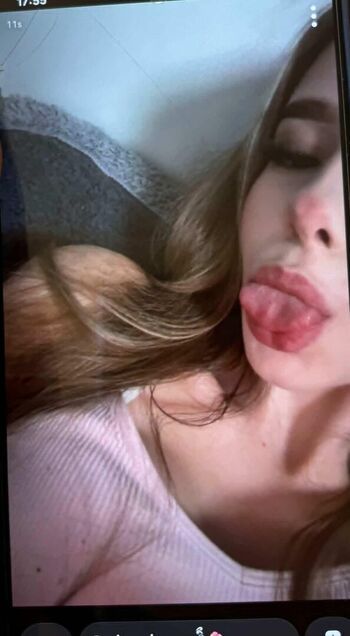 Full leaked Xshqn private onlyfans photo