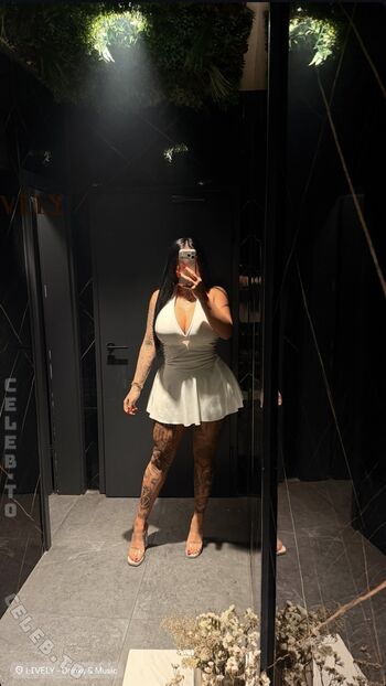 Full leaked Xsra private onlyfans photo