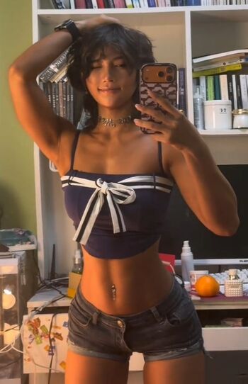 Full leaked Xue xiao private photo
