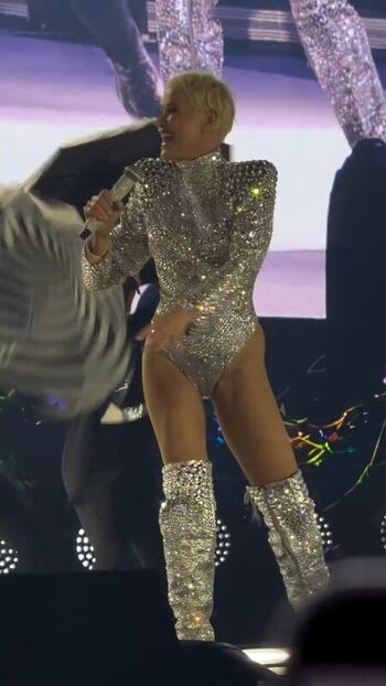 Full leaked Xuxa meneghel page private photo