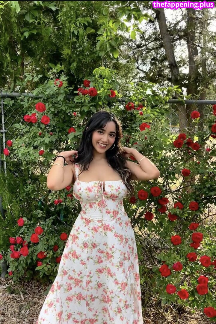 xo.midna / xomidna / xx.midna Fotografie OnlyFans Dezbrăcată #49