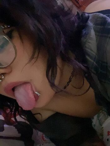 Full leaked Xxolyvxx private onlyfans photo