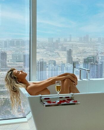 Full leaked Xxxluxury private onlyfans photo