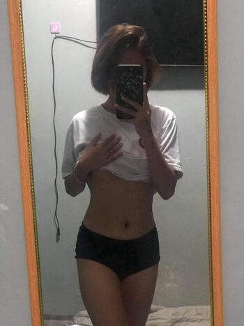 Full leaked Xyren woods private photo
