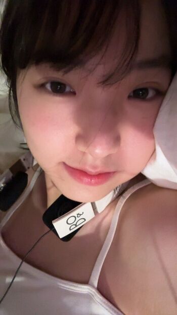 Full leaked Ya page private onlyfans photo