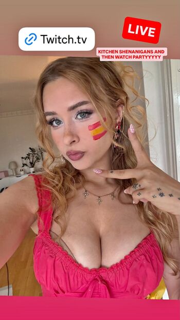 Full leaked Yaboielina private photo