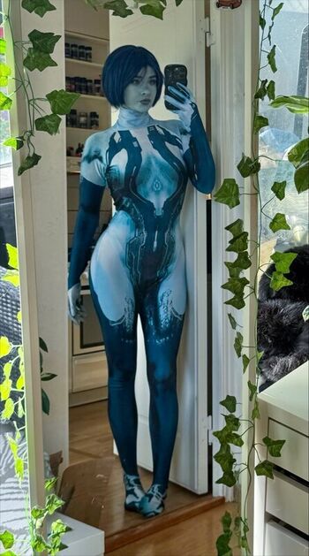 Full leaked Yaboielina private photo