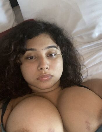 Full leaked Yagirlj private onlyfans photo