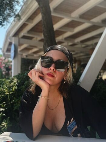 Yagmur Dilaveroglu