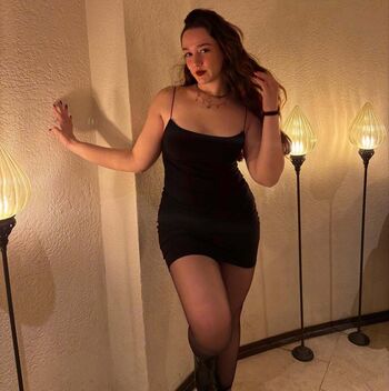 Full leaked Yagmur simsek private onlyfans photo