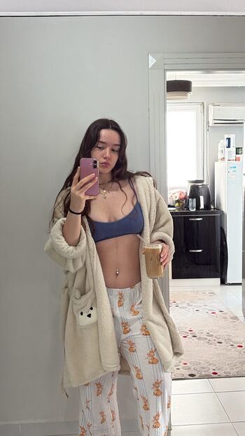 Full leaked Yagmur simsek private onlyfans photo