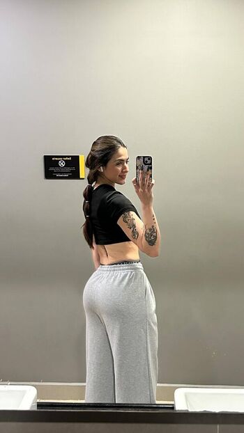 Full leaked Yai oficial private photo