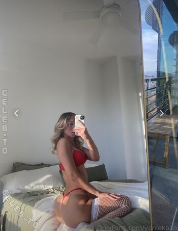 Full leaked Yaniekaaa private photo