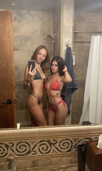 Full leaked Yaniekawalker private photo